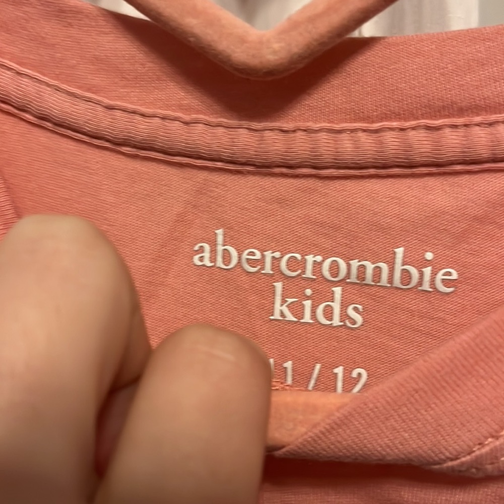 VGUC- Girls Abercrombie & Fitch short sleeve T-shirt, size 11/12 - Picture 3 of 4